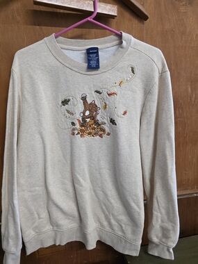 Basic Editions Beige Crewneck Sweater with Embroidered Cat & Leaves